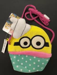 ミニオンズ　★　ぬいぐるみショルダーポーチ イエロー✕ドット　☆