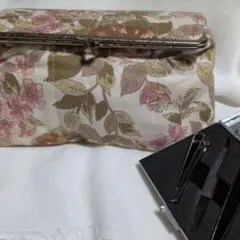 Item thumbnail for item bec40ce6-b65c-4463-8d73-a07012c3d77d