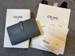 6000円値下げ中‼️CELINE Large Strap Wallet