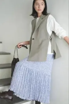 美品 Samansa Mos2 blue 花柄プリーツスカート ブルー系