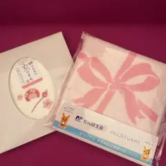 ジルスチュアートのタオルハンカチのサムネイル