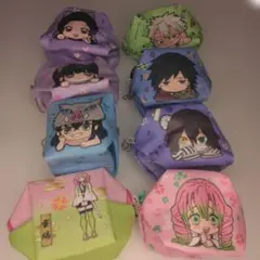 鬼滅の刃　ポーチ8個組　甘露寺蜜璃、胡蝶しのぶ、栗花落カナオ、伊之助、他