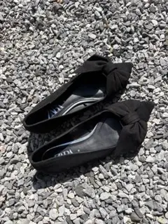 ZARA ブラックリボンフラットシューズのサムネイル