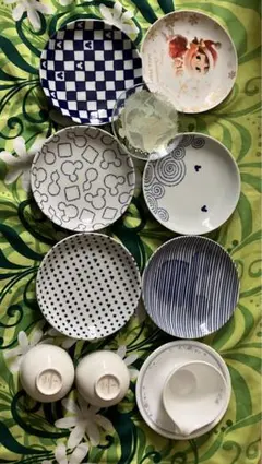 お皿　コップ　欲しい商品お届けします！