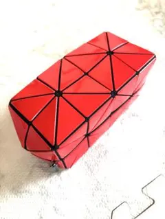 ISSEY MIYAKE BAO BAO 赤色ポーチのサムネイル