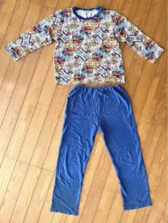 西松屋 キッズ 綿 100% 長袖 パジャマ 上下セット 140 年中素材