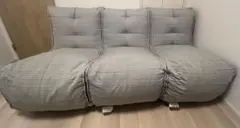 アンビエントラウンジ　グレーのストライプ3人掛けソファ