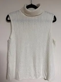 【美品】Amanda Smith ケーブル編み ノースリーブ タートルニット L