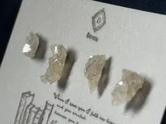 ジオード クラスター ピアス ミニ ピアス ハンドメイド 原石 天然石 鉱石01