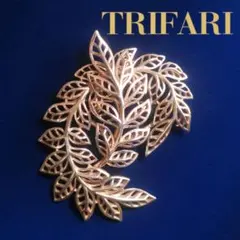 ヴィンテージtrifari ボタニカルブローチ②　crownトリファリのサムネイル