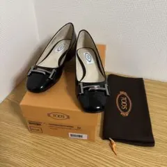 Item thumbnail for item eb61162b-6afc-4c80-9aa5-7add980f0d6d