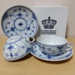 Item thumbnail for item 9bfb169d-6f0c-4541-821d-cc07639aa92e