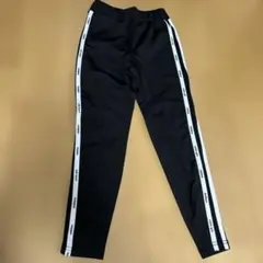 Item thumbnail for item 479ef987-80f7-4fa9-a12c-9895985db3f7