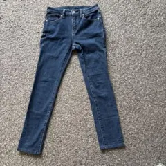 GU スキニージ ーンズ　　　61cm