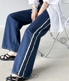 Java フリンジ付き ワイドデニムパンツ