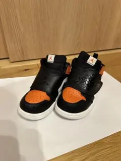 Item thumbnail for item dc77af01-a116-4ba6-9fb4-a4ce449b0649