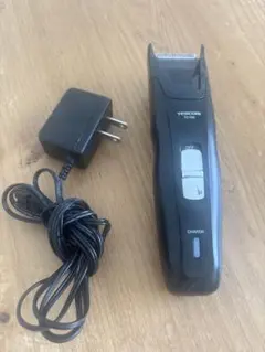 TESCOM TC100 バリカン 本体 充電器付きのサムネイル