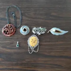 ネックレス、ブローチ…色々6点セット