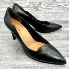 757【美品】madras レザー パンプス 黒 23.0cm 定価2.3万のサムネイル