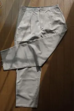 【古着】　TOMMY HILFIGER チノパン タック入り