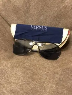 【限定価格】 VERSUS VERSACEサングラスのサムネイル