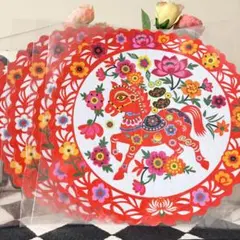 中国工芸美術館 切り絵 飾り 伝統工芸品 お土産 馬年 剪紙（窓花）中国非遗のサムネイル