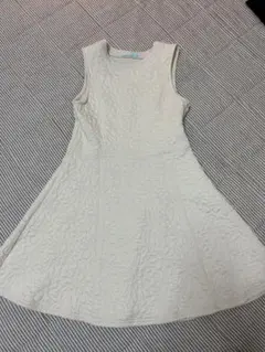 Item thumbnail for item 3014a8a4-078d-4c7f-950d-5ed674ad1e21