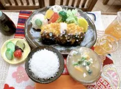 ミニチュアフード　味噌カツ　定食セット