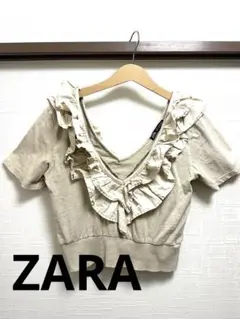 フリル付き ベージュ 半袖Tシャツ