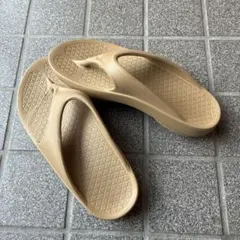 Item thumbnail for item 77394953-4665-45f9-aa24-0c2552ef0c14