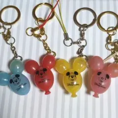 ディズニー　キーホルダー　４点セット