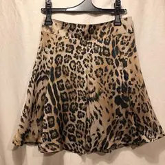 レオパードサテンミニスカート