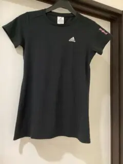 アディダス　半袖Tシャツ　スポーツウェア　レディース　トップス　黒　Sサイズ