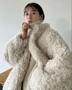 CLANE カールファーショートコート 田中みな実着用