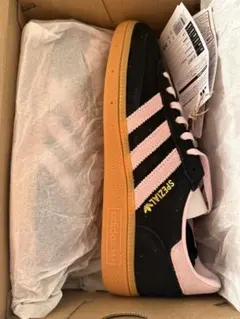 adidas ハンドボールスペツィアル ブラック×ピンク　24.5cm