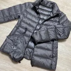 美品 ユニクロ ウルトラライトダウン コンパクトジャケット チャコールグレー M