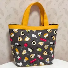 Item thumbnail for item 92323215-7205-46cd-9bd1-b1722388858d