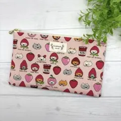 フラットポーチ♡ねこといちご　通帳　お薬手帳