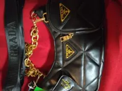 プラダノベルティショルダーバッグ新品未使用、