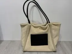 マリークワント　MARY QUANT リバーシブルボアトート　 A4サイズ対応