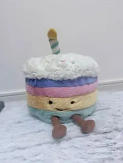 新品　ジェリーキャット　ぬいぐるみ　ケーキ　バースデー　レインボー　誕生日 Amazon.co.jp: Jellycat Amuseables レインボー バースデーケーキ