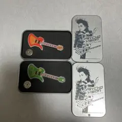 hide ギターコレクション ピンバッジ 2種セットのサムネイル