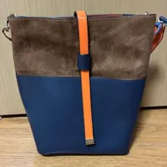 ネイビーとブラウンのトートバッグ ～値下げしました！～のサムネイル