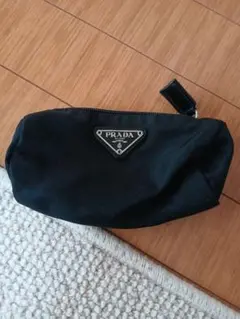 PRADA ナイロン ポーチ ショルダーバッグ ブラック ノベルティ - メルカリ