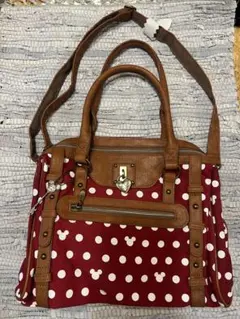 【ミッキー】タグ付未使用品ボストンバッグ　ショルダー対応　日常使いサイズ