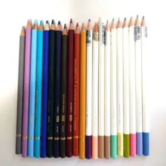 色鉛筆　トンボ　色辞典　三菱鉛筆　uni　ポリカラー　21本のサムネイル