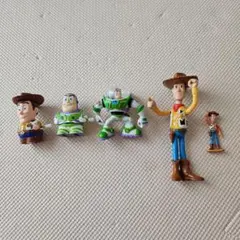 ディズニー　トイストーリー　ウッディ バズ フィギュア