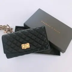新品♡CHARLES&KEITH♡チェーンウォレット♡財布♡チャールズ&キース♡