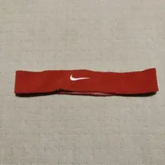 Nike ヘッドバンド レッド/ホワイト ロゴ入り