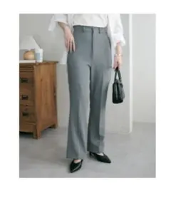 Discoat 【WEB限定】センタープレスセミフレアパンツ グレー M